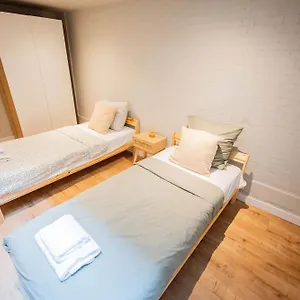 https://apt-beautiful-2-bedroom-76m2-bsh-27.ihotelsrotterdam.com